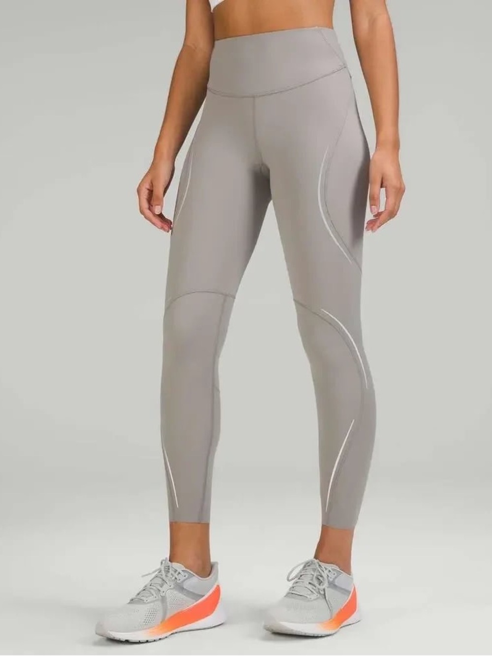 Lululemon Base Pace High-Rise Reflective Tight 25" In Gull Grey Size 0